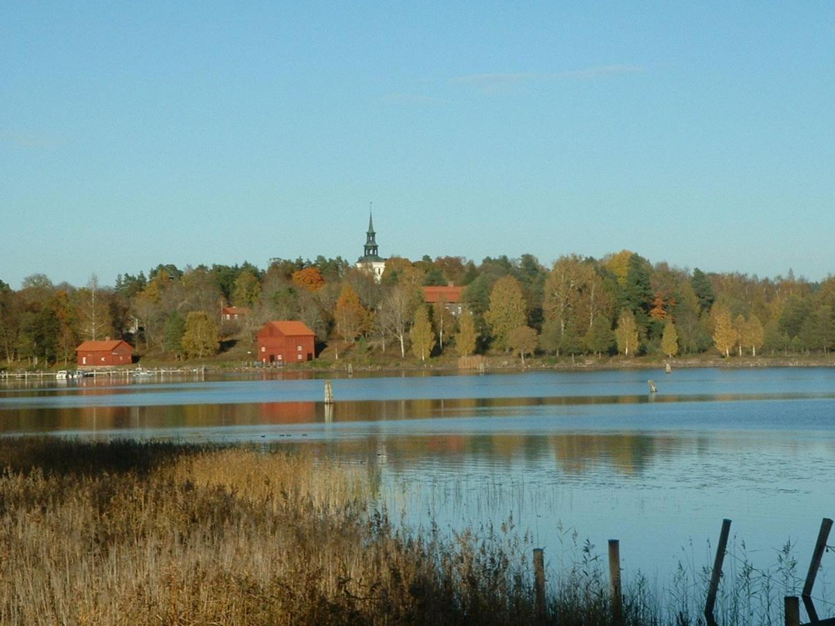 Klaraborg - Rum Och Koek I Borgvik Екстериор снимка